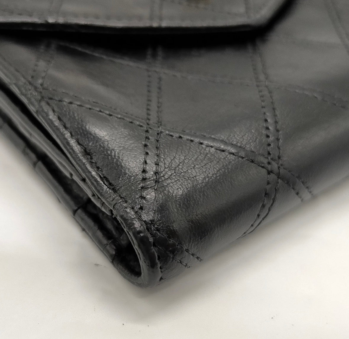 Vintage Chanel Bicolore Quilted Lambskin Bi-fold Wallet