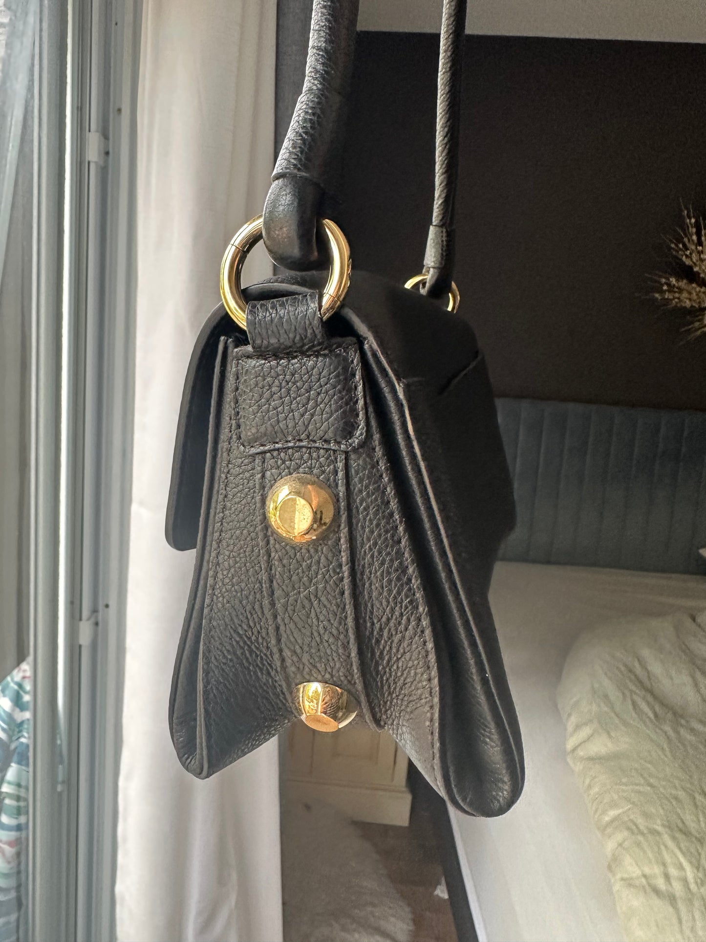 Salvatore Ferragamo super cool Black pebbled leather shoulder bag