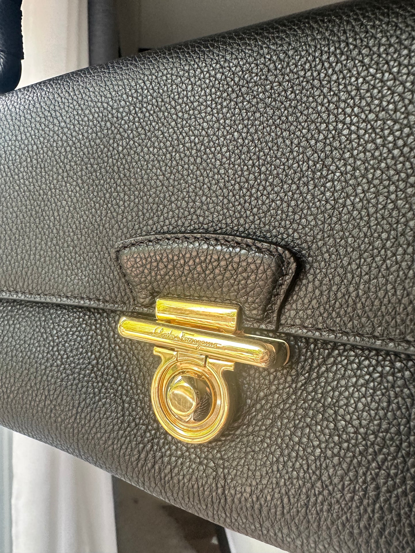 Salvatore Ferragamo super cool Black pebbled leather shoulder bag
