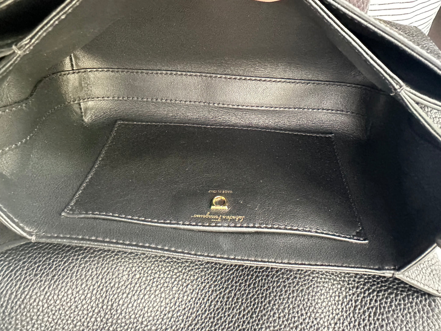 Salvatore Ferragamo super cool Black pebbled leather shoulder bag