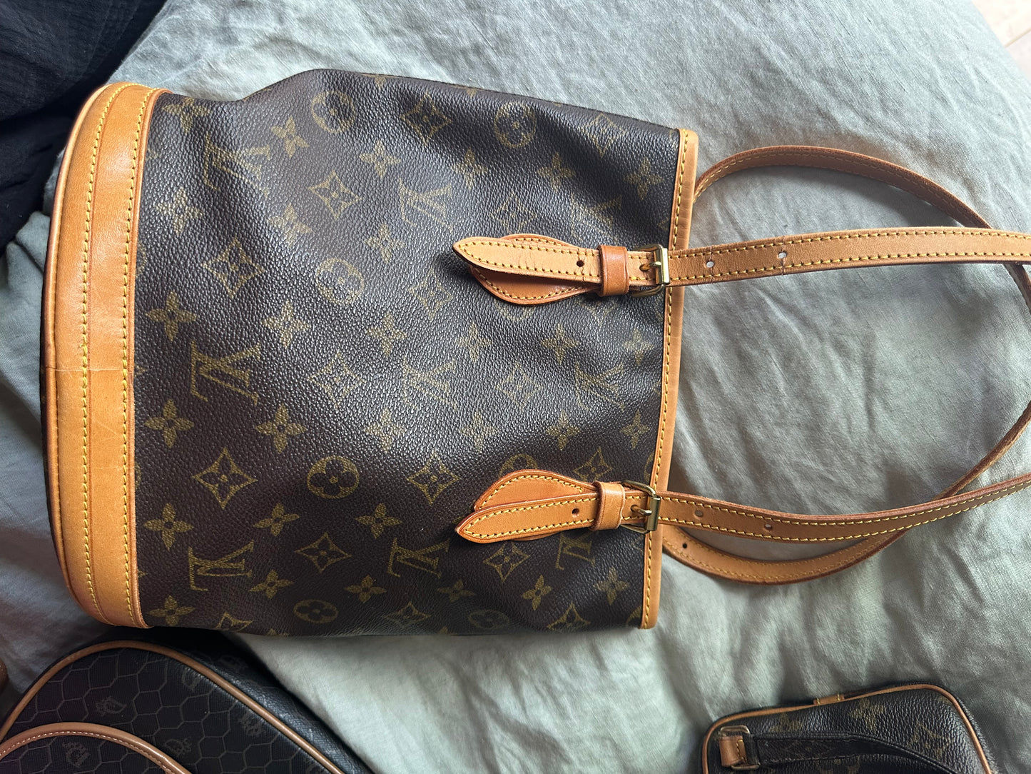 Vintage Louis Vuitton Bucket PM