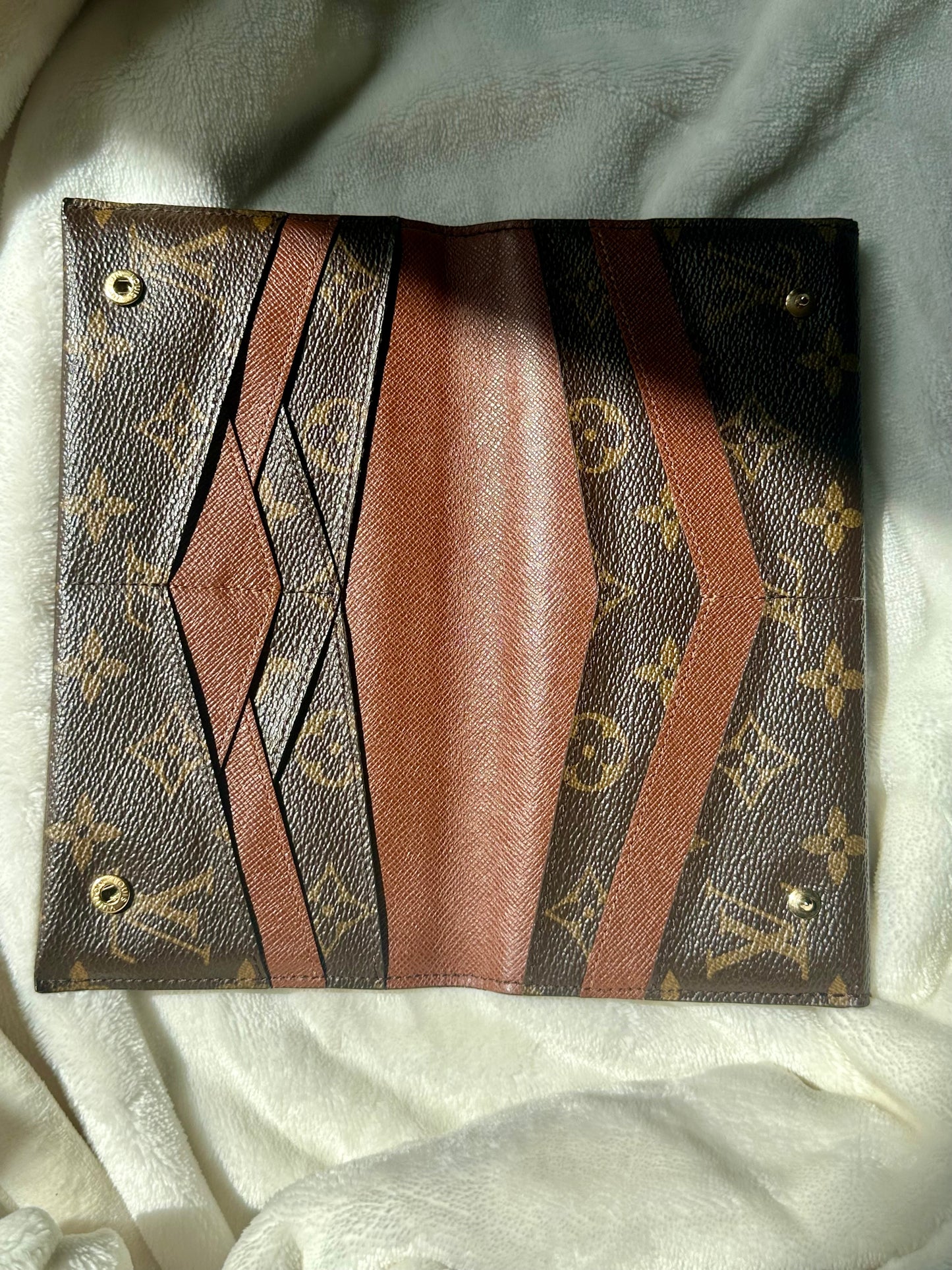 Louis Vuitton Long Origami Wallet in Monogram canvas