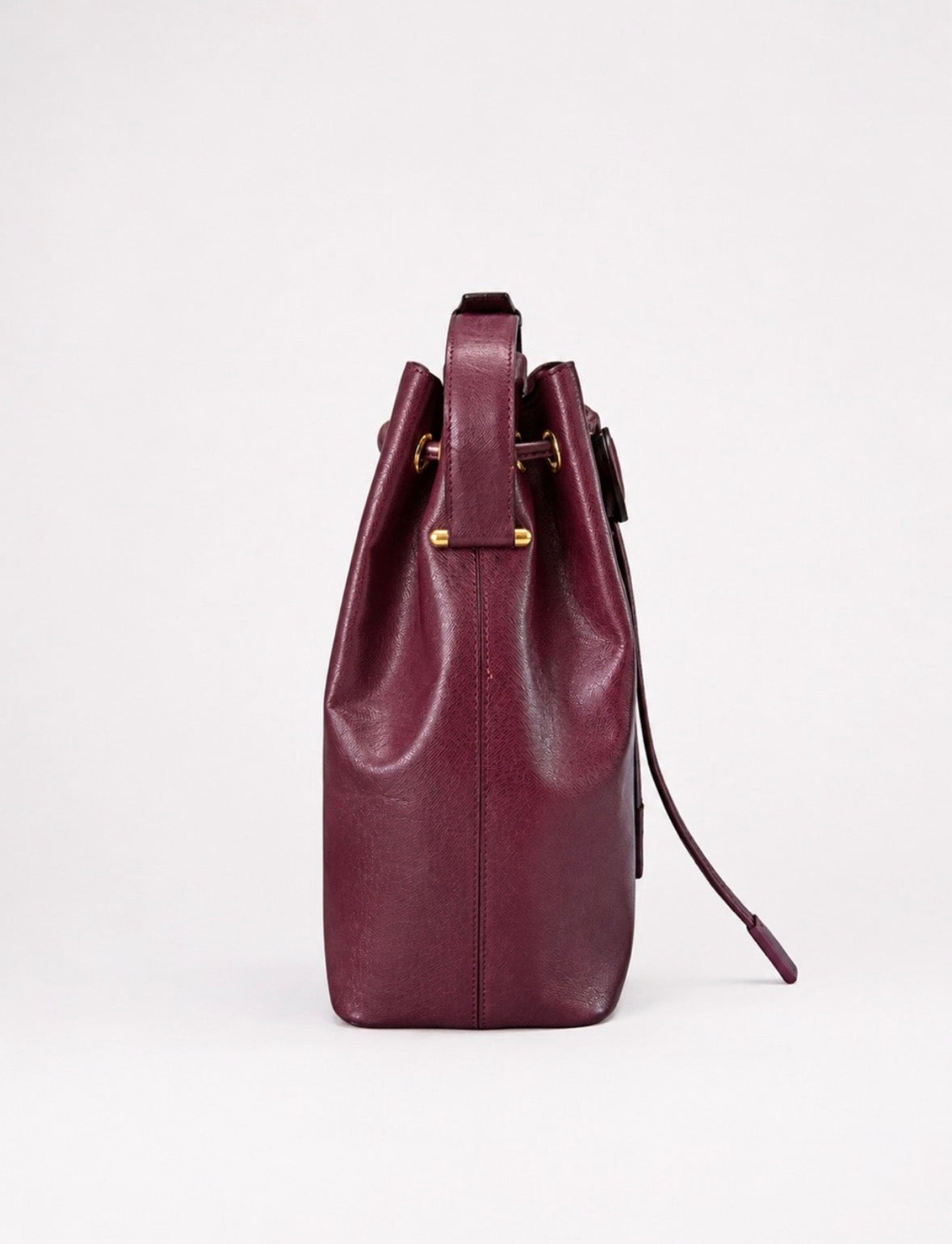 Vintage Cartier Drawstring bucket bag in Bordeaux Calfskin Leather