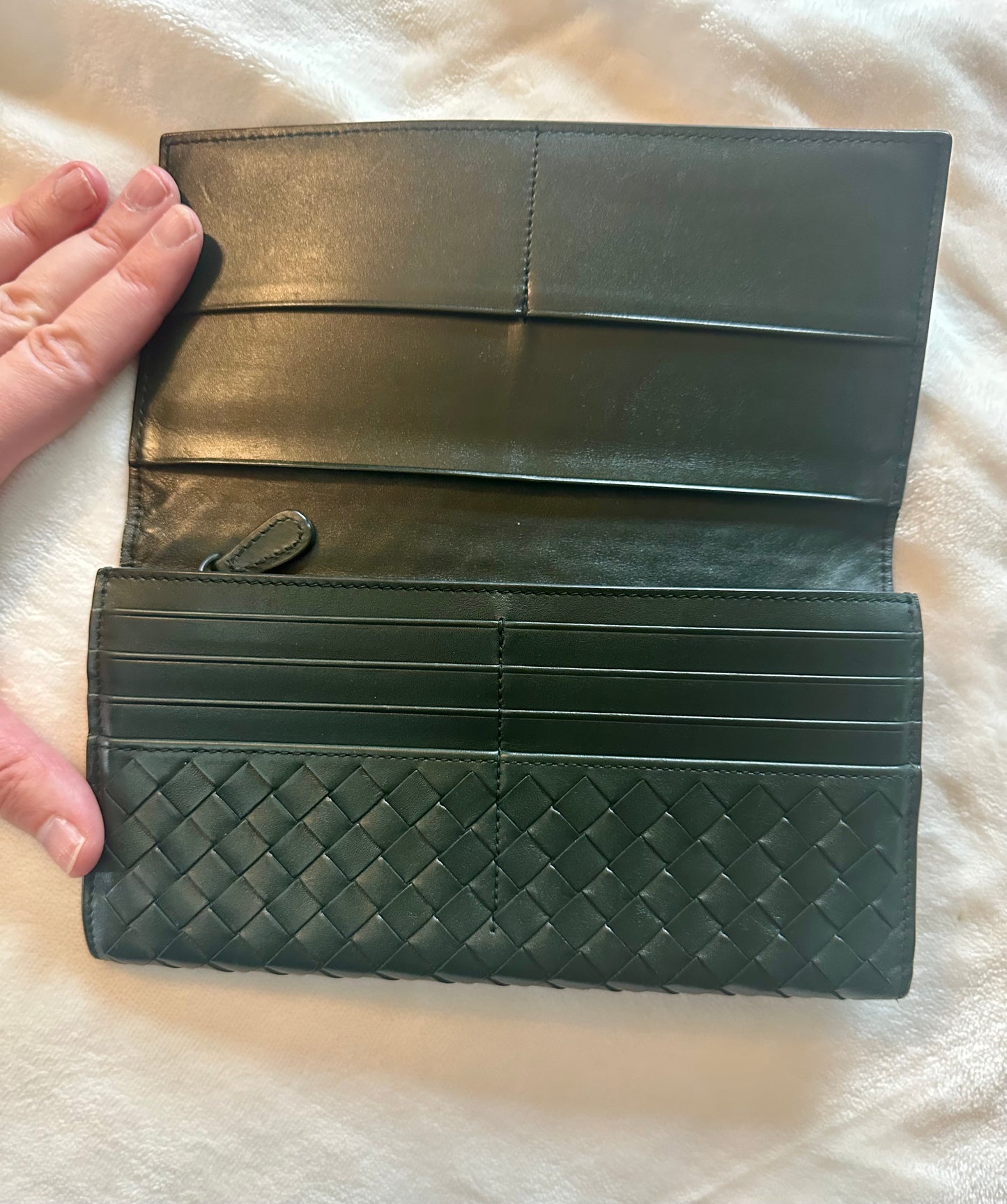 Bottega Veneta Intrecciato Long bi-fold wallet- dark green