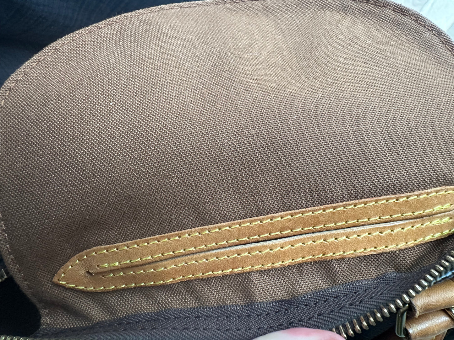 Vintage Louis Vuitton Speedy 25