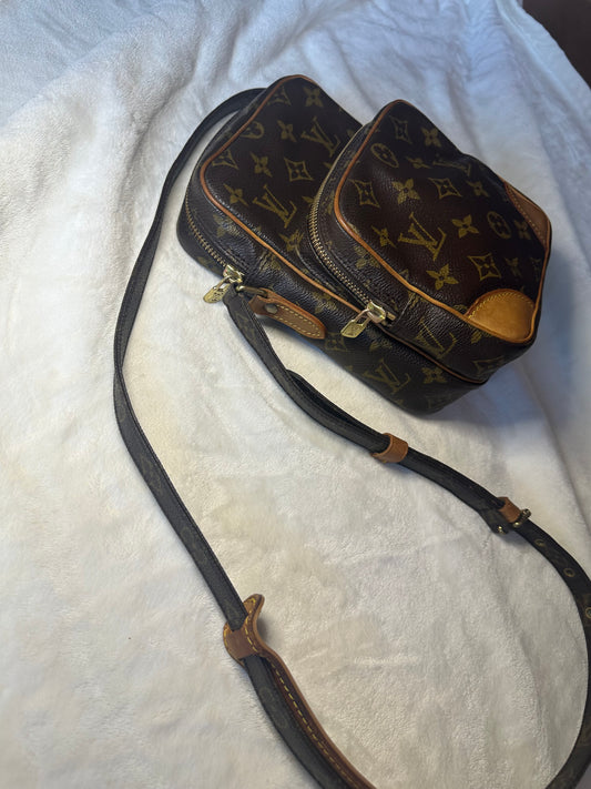 Vintage Louis Vuitton Amazon Bag
