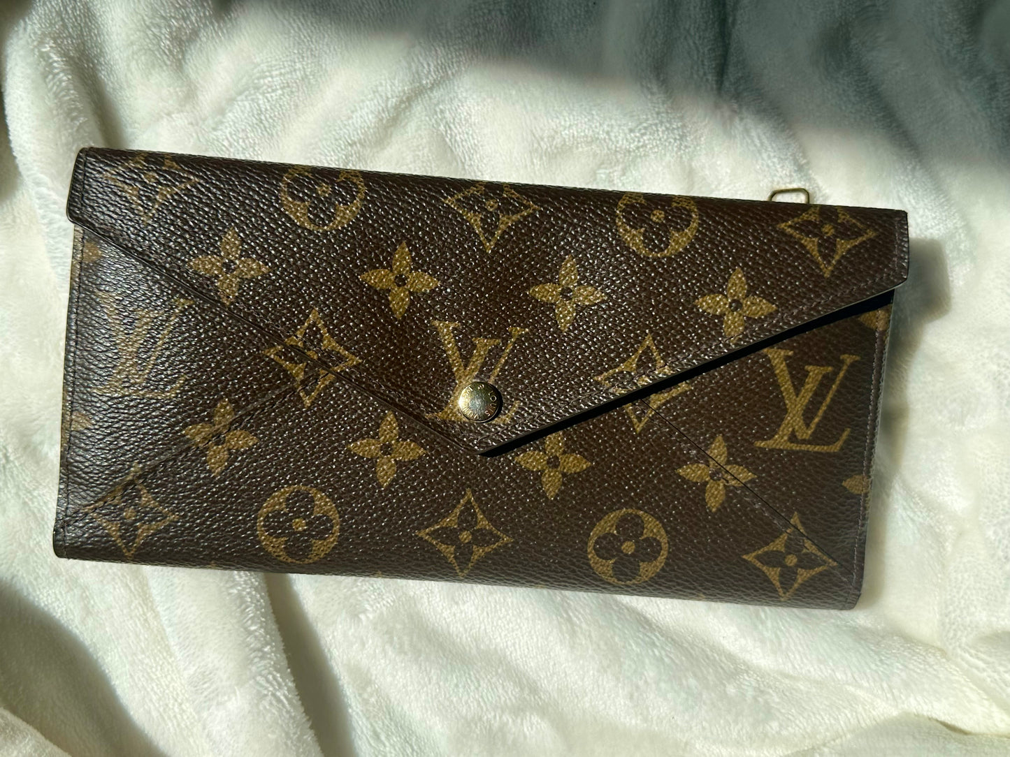 Louis Vuitton Long Origami Wallet in Monogram canvas