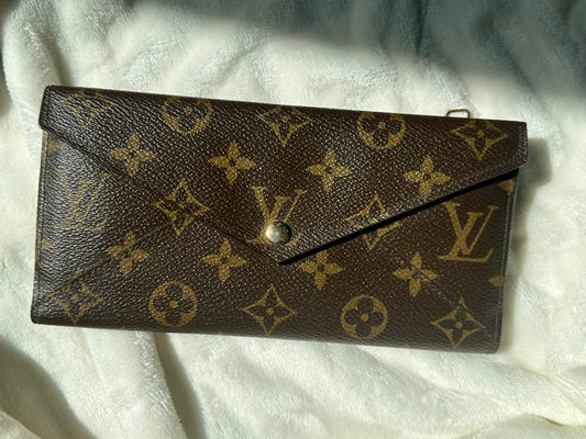 Louis Vuitton Long Origami Wallet in Monogram canvas