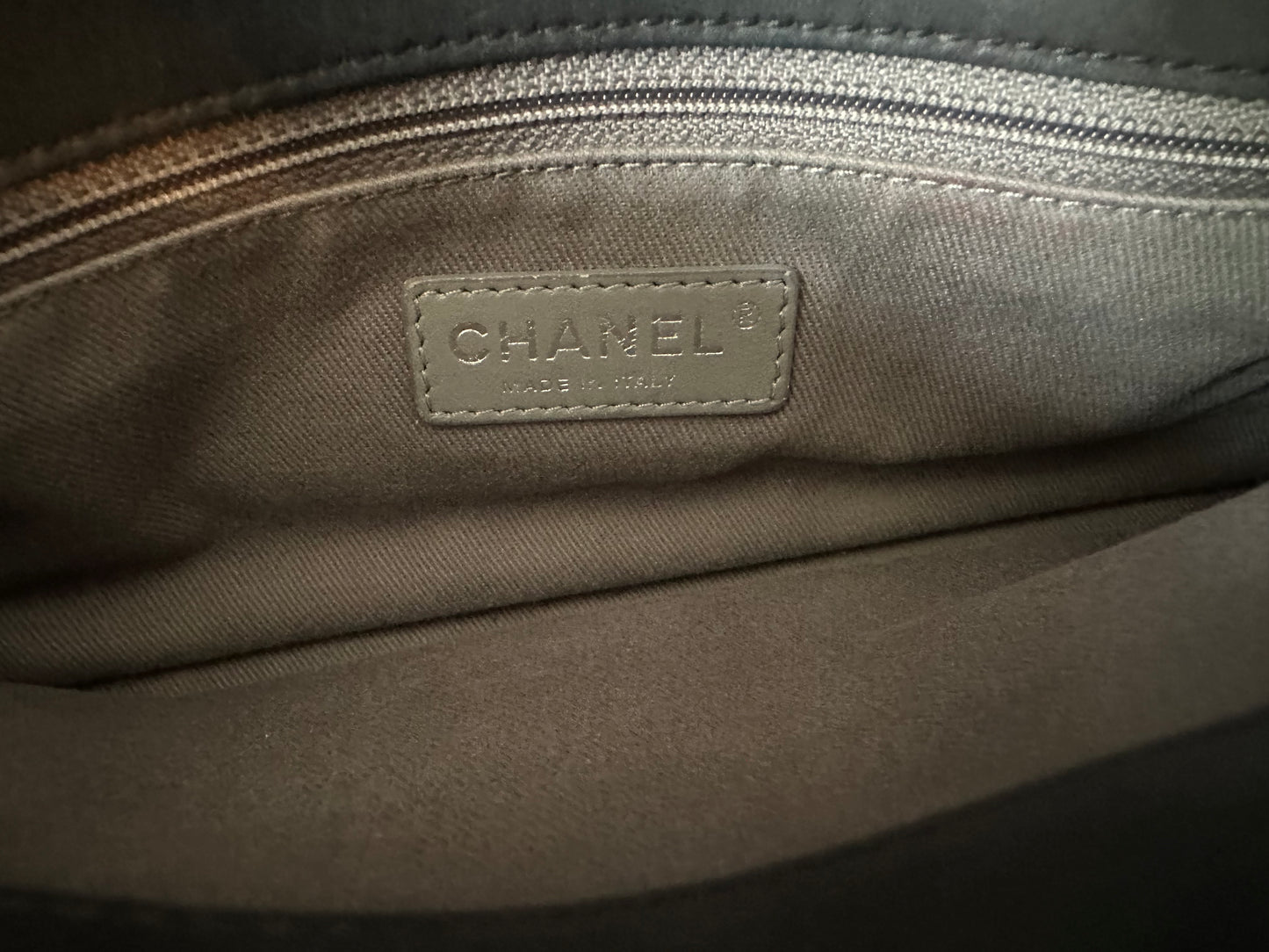 Chanel iridescent black Lambskin Leather Flap bag