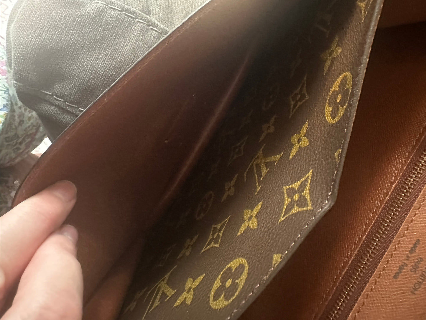 Vintage Louis Vuitton Monceau 26
