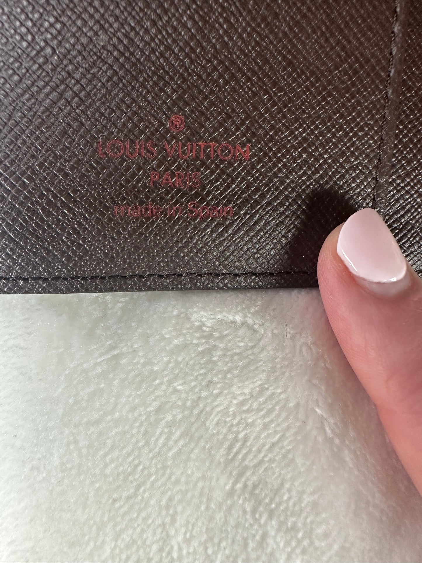 Louis Vuitton Damier Ebène Agenda Cover