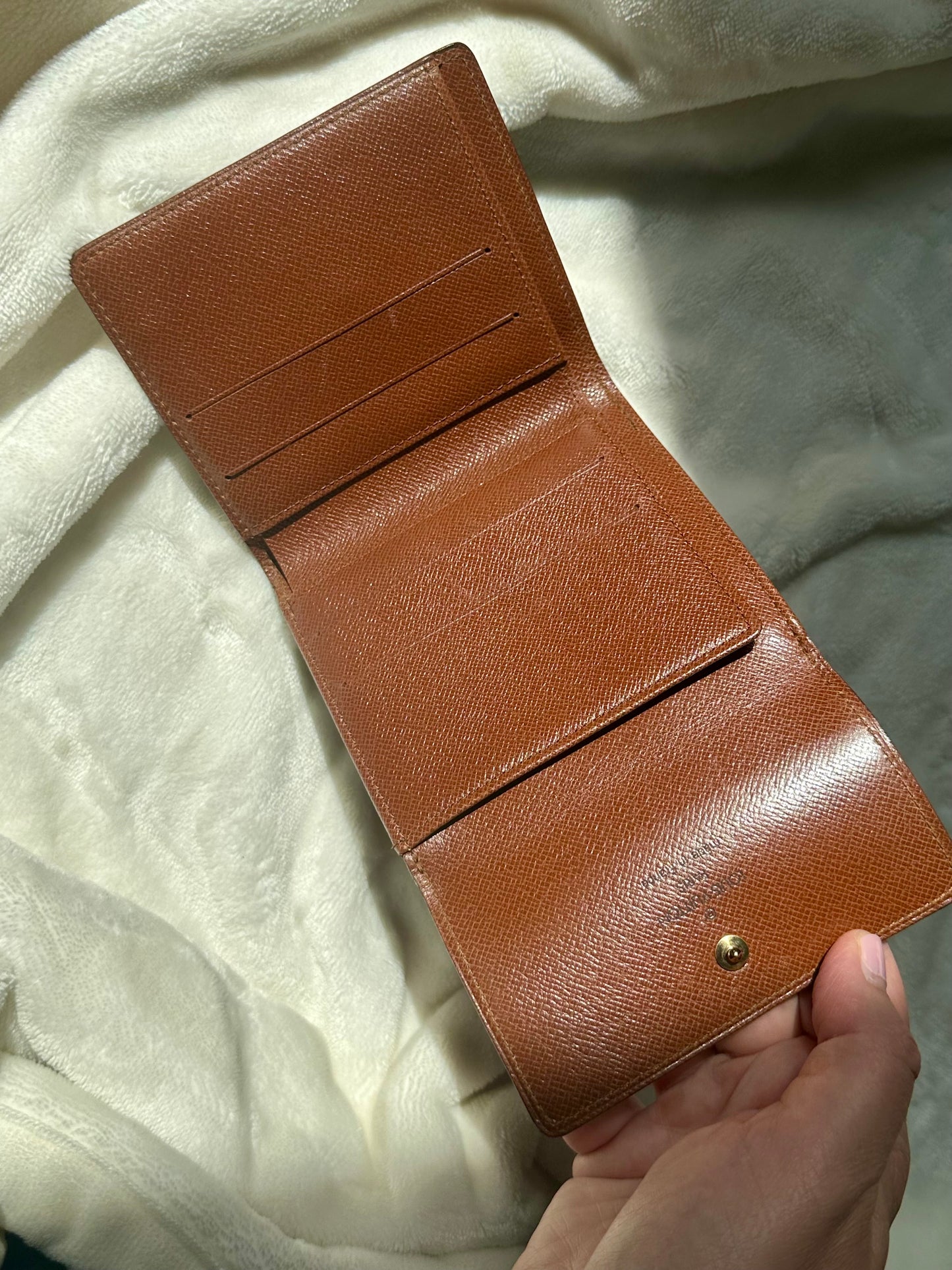 Louis Vuitton Elise Wallet