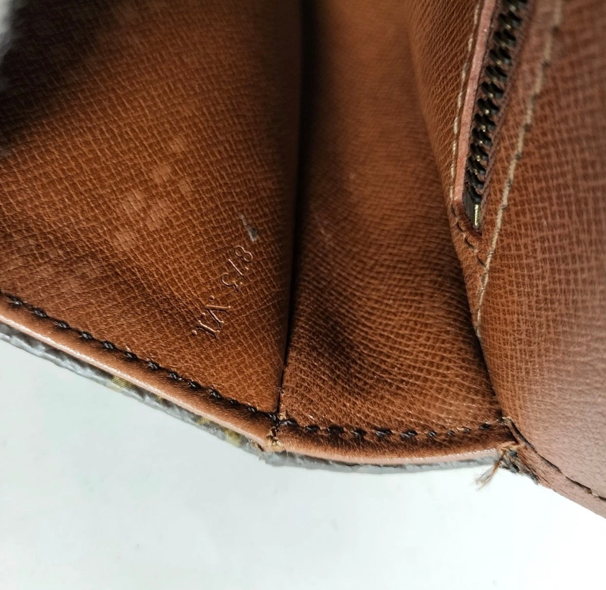 Vintage Louis Vuitton Monogram Chantilly PM