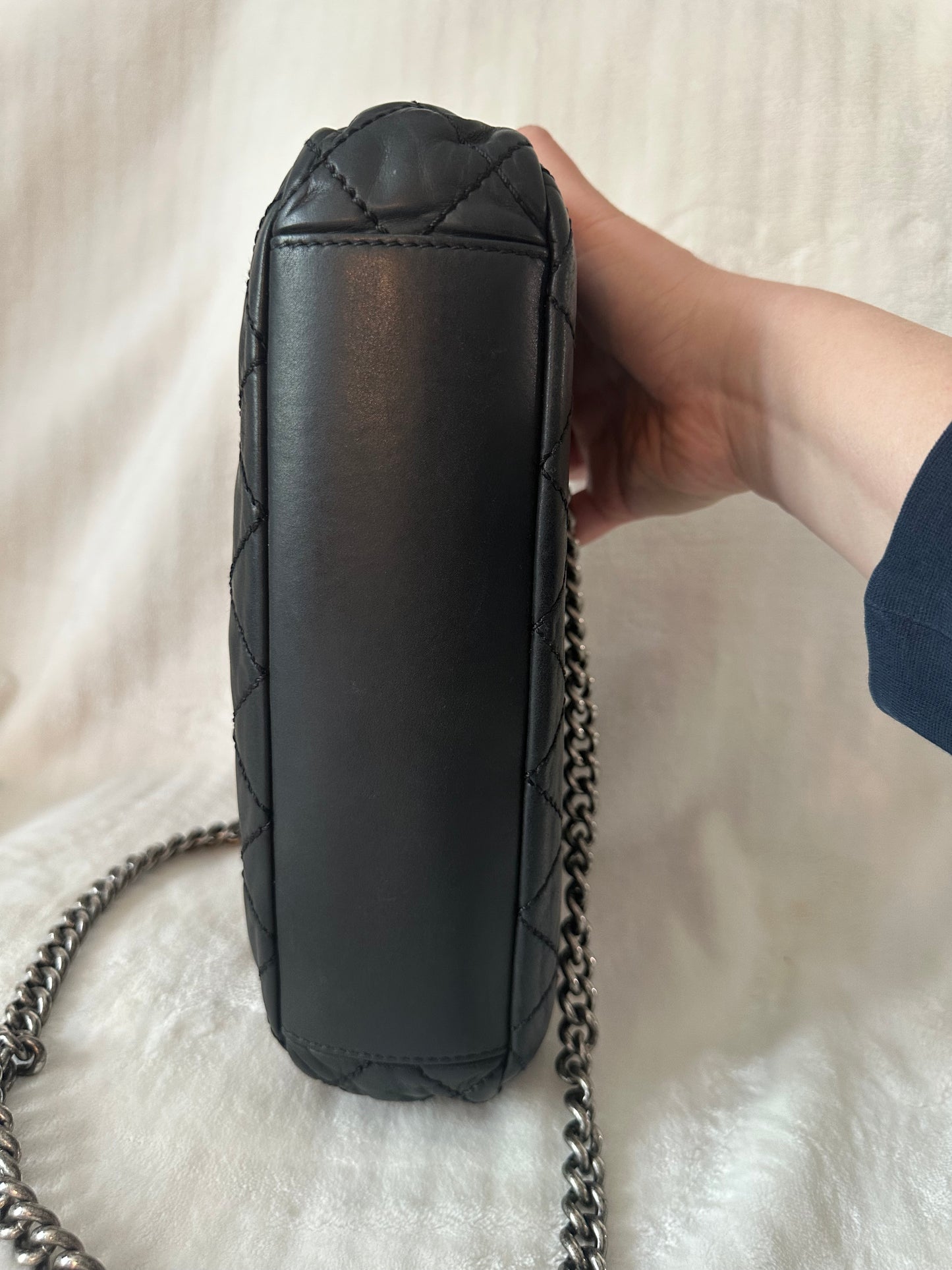 Chanel iridescent black Lambskin Leather Flap bag