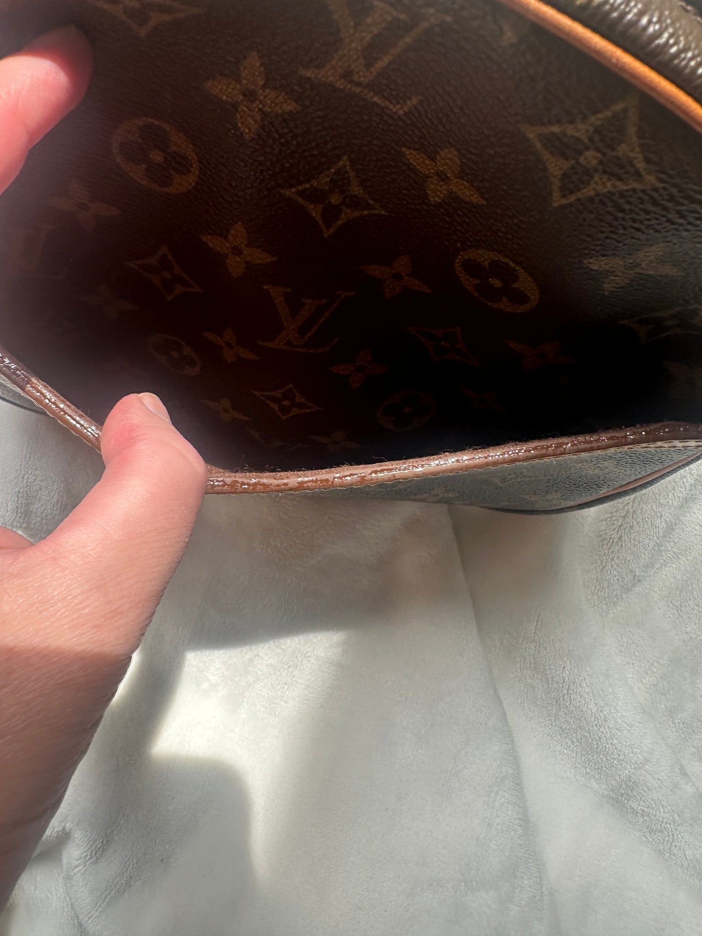 Vintage Louis Vuitton Senlis Bag