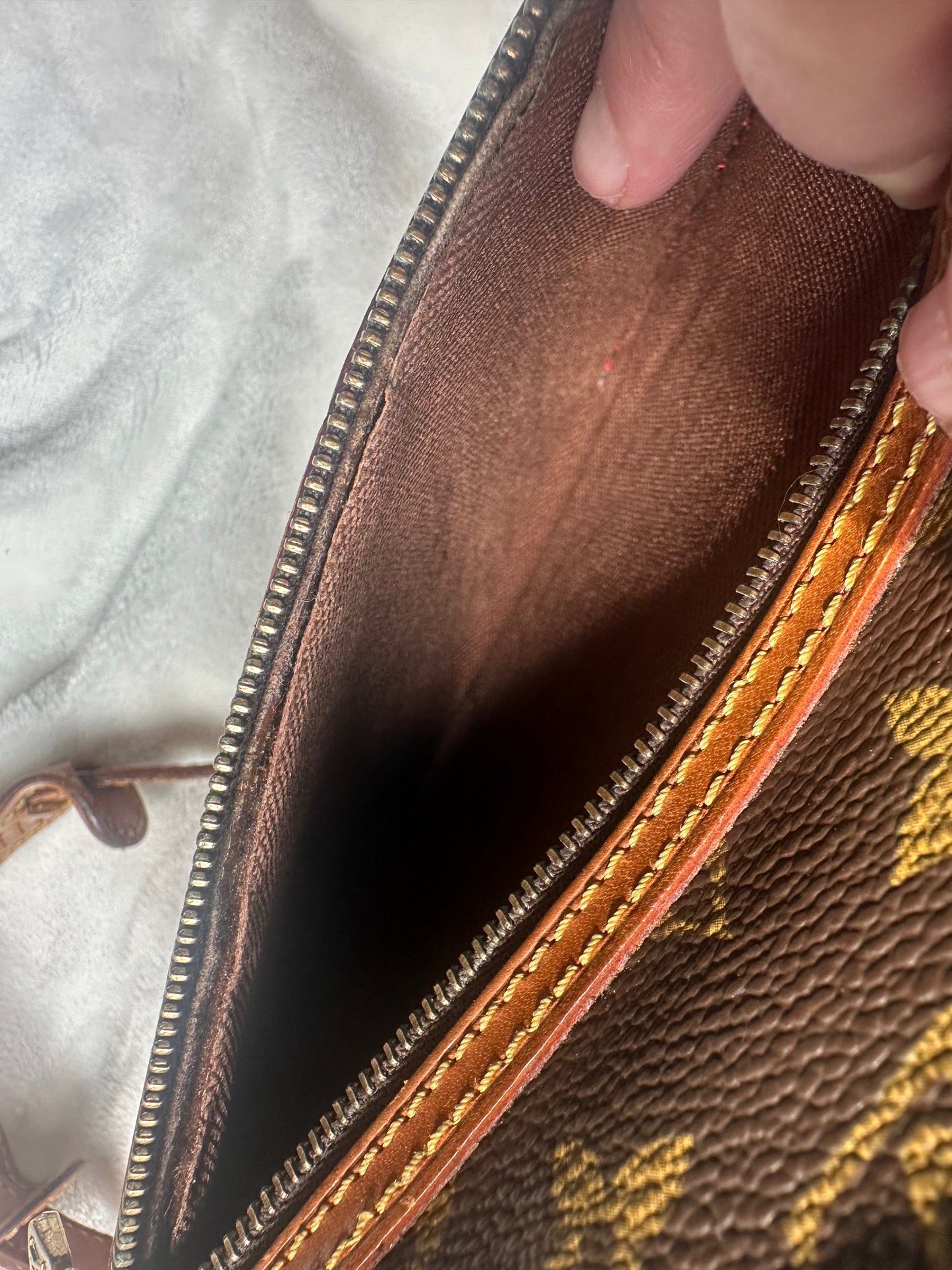 Vintage Louis Vuitton Senlis Bag